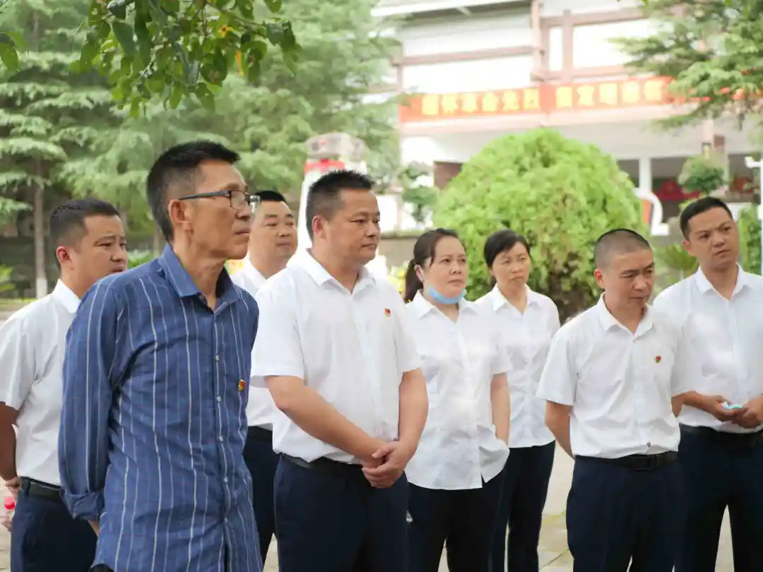 學(xué)黨史 明初心 知使命 | 躍尚物業(yè)黨支部在廣元蒼溪紅軍渡開(kāi)展主題教育活動(dòng)(圖2)
